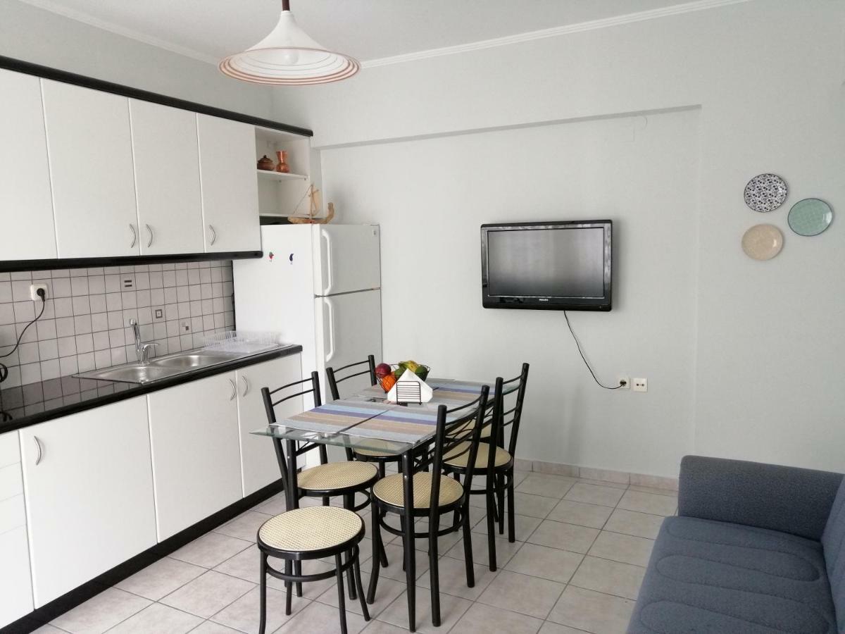 Coastal Apartment Christina Makry Gialos  Exterior photo